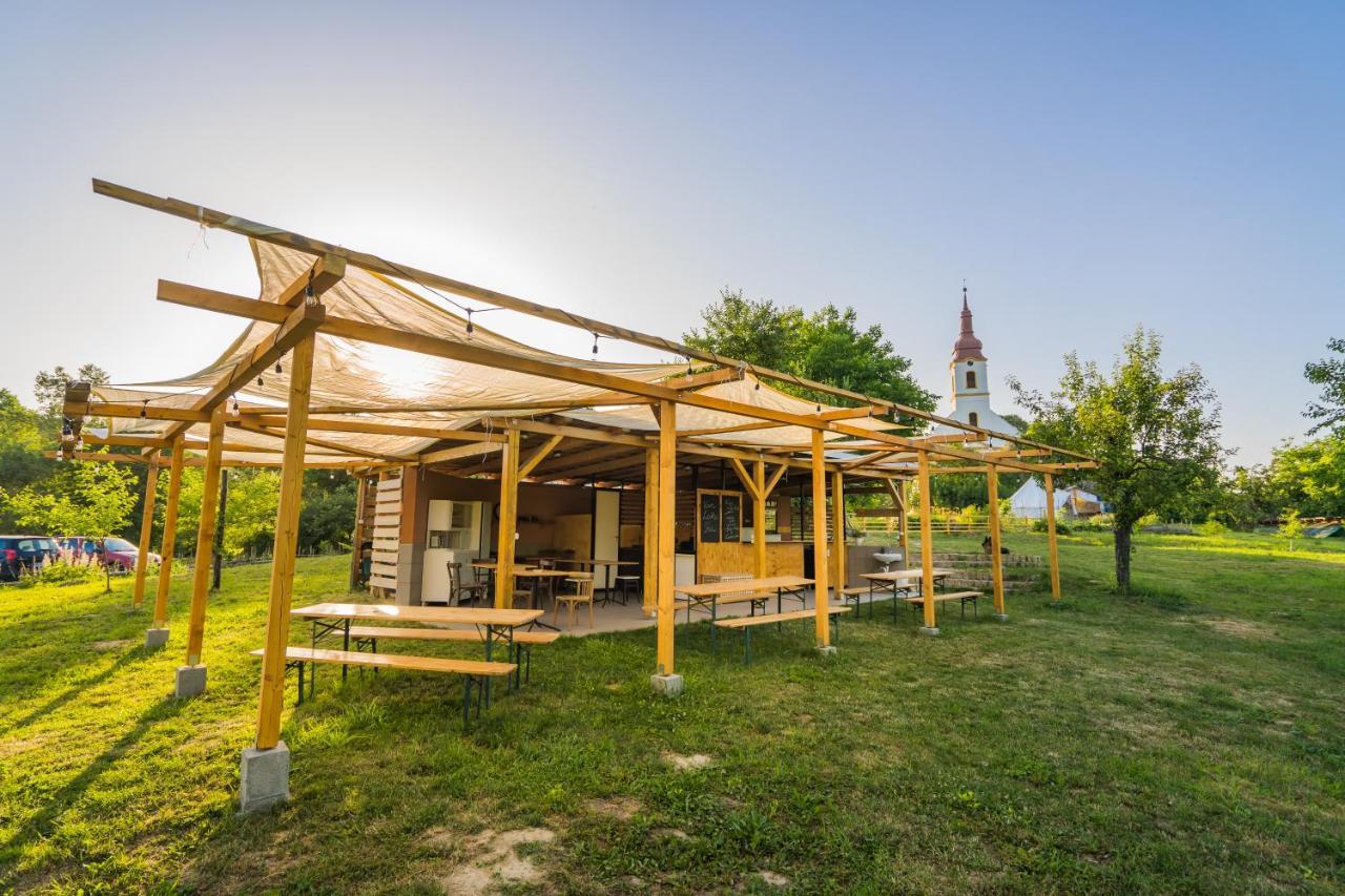Szellos Ret Camping Balvanyos Buitenkant foto